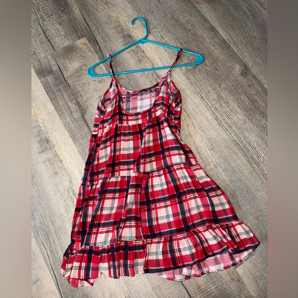 Dress!! - Picture 2 of 3